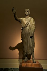 Aule Metele, L&39;Arringatore, Orator (कांस्य)